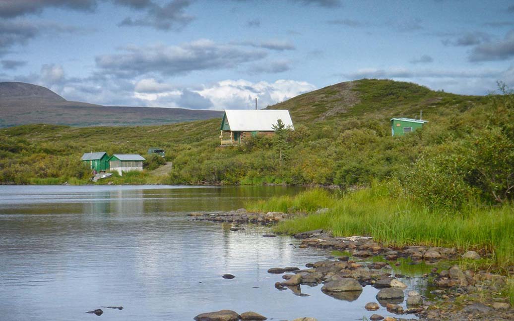 Kayaking auf dem Tangle Lake – Das Tangle River Inn