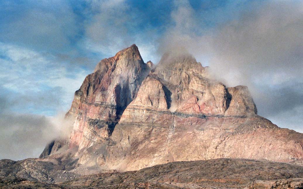 Uummannaq – Summer residence of Santa Claus